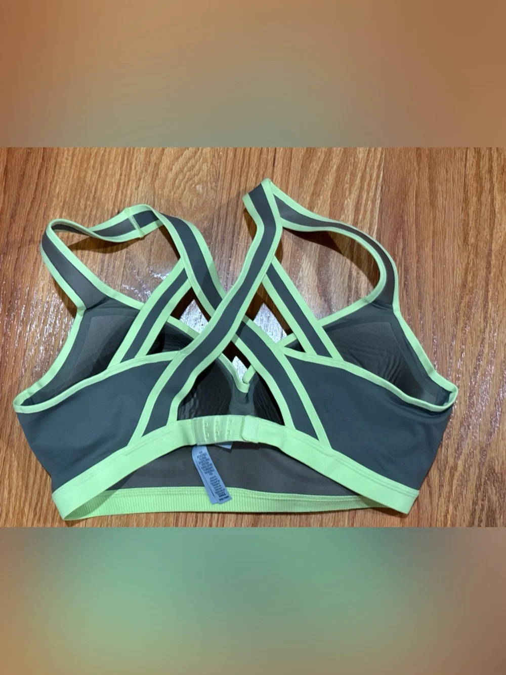 VICTORIA'S SECRET VSX Incredible Plunge Sports Bra Gray Neon Green Strappy